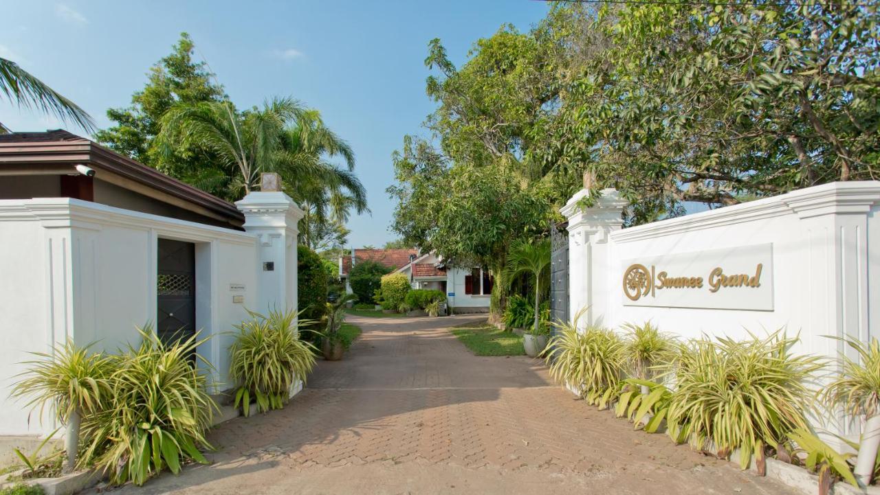 Swanee Grand Hotel Negombo Exterior photo