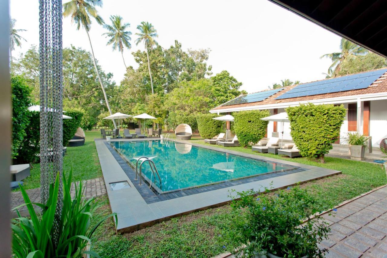 Swanee Grand Hotel Negombo Exterior photo