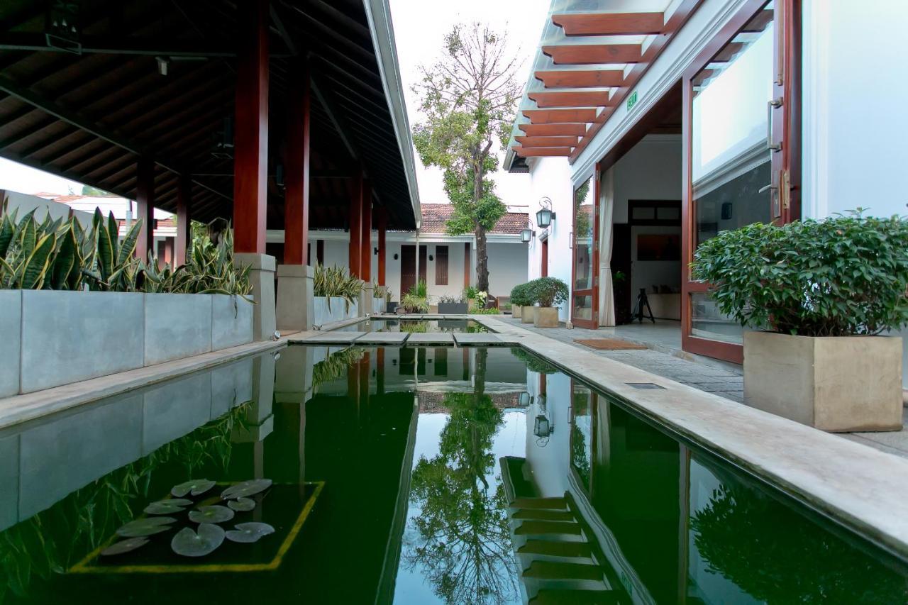 Swanee Grand Hotel Negombo Exterior photo